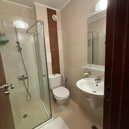 Cozy One Bedroom In Near Gondola With Wi Fi Μπάνσκο